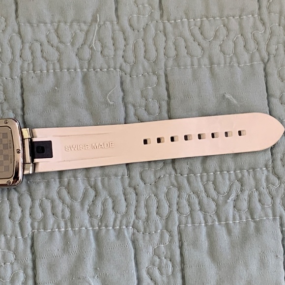 Louis Vuitton White Speedy Watch Working USED Authentic - Picture 7 of 15